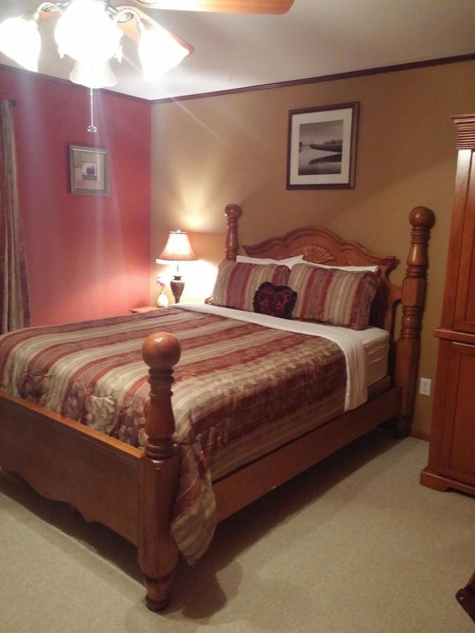 A Hyde Away Inn B&B Tok Ngoại thất bức ảnh