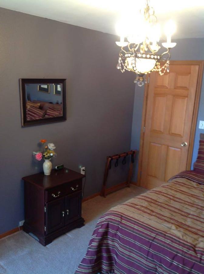 A Hyde Away Inn B&B Tok Ngoại thất bức ảnh